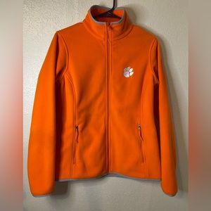 Woman’s Columbia full zip jacket